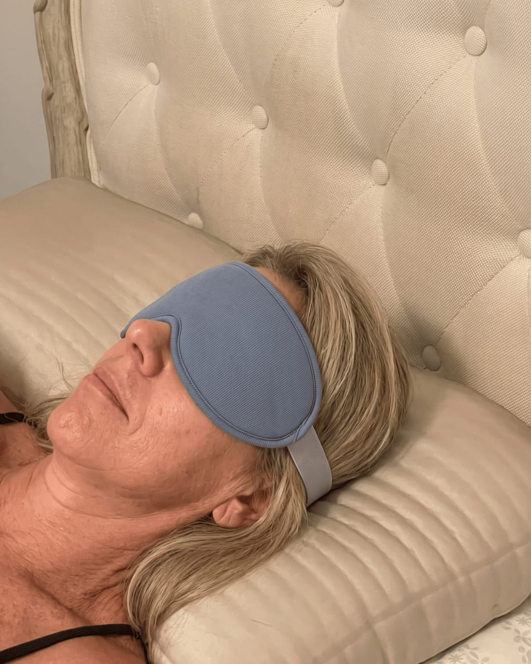 Customer photo review of Duskease™ · Heat & Massage for Deeper Sleep
