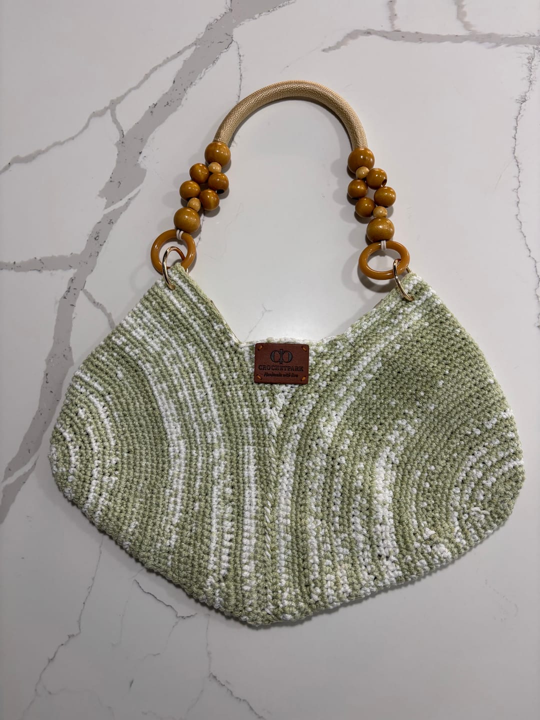 Customer photo review of Summer Conch Hobo Crochet Kit