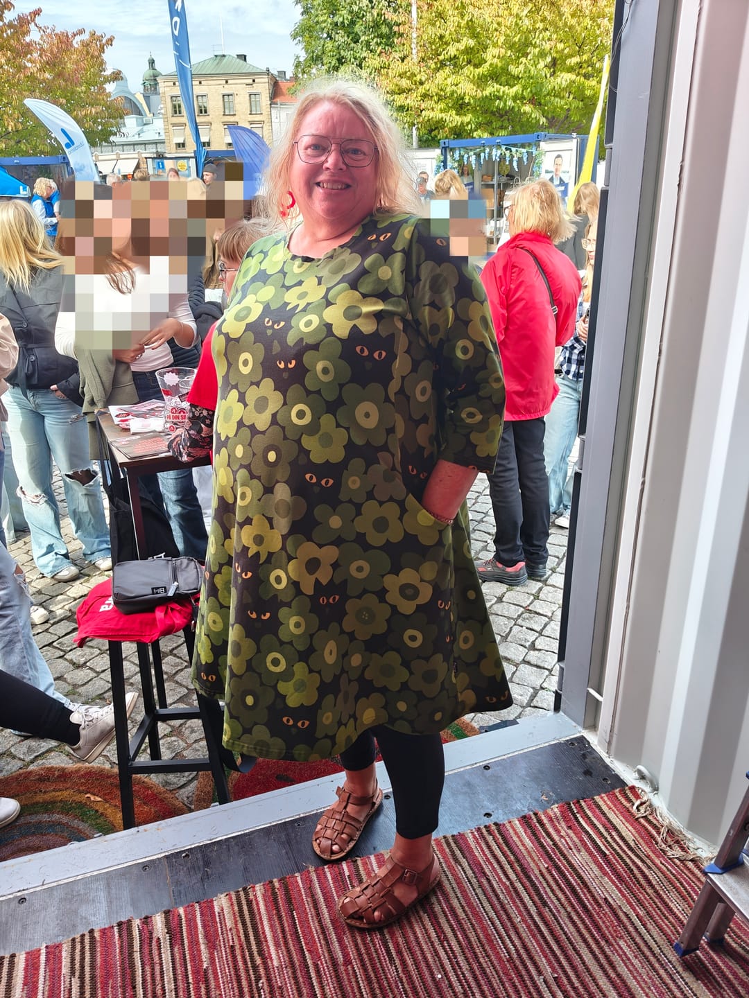 Customer photo review of Klänning A-linje Tittut Grön | Rino