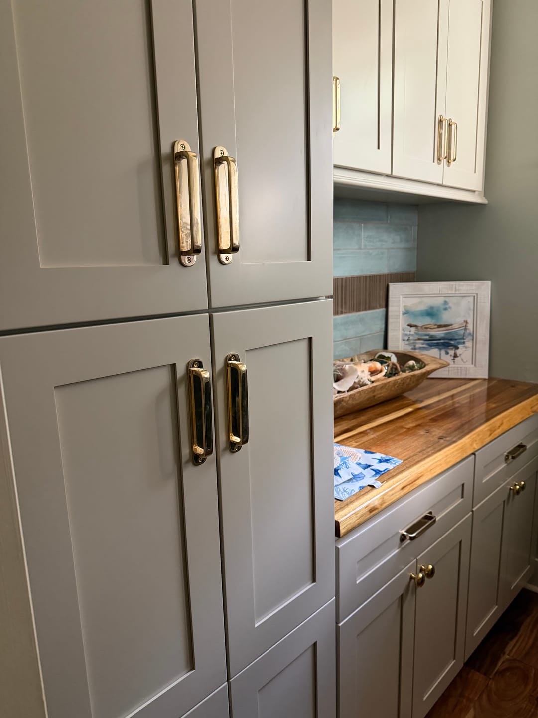 Customer photo review of Round Drawer Pulls with Backplate - Unlacquered Polished Brass