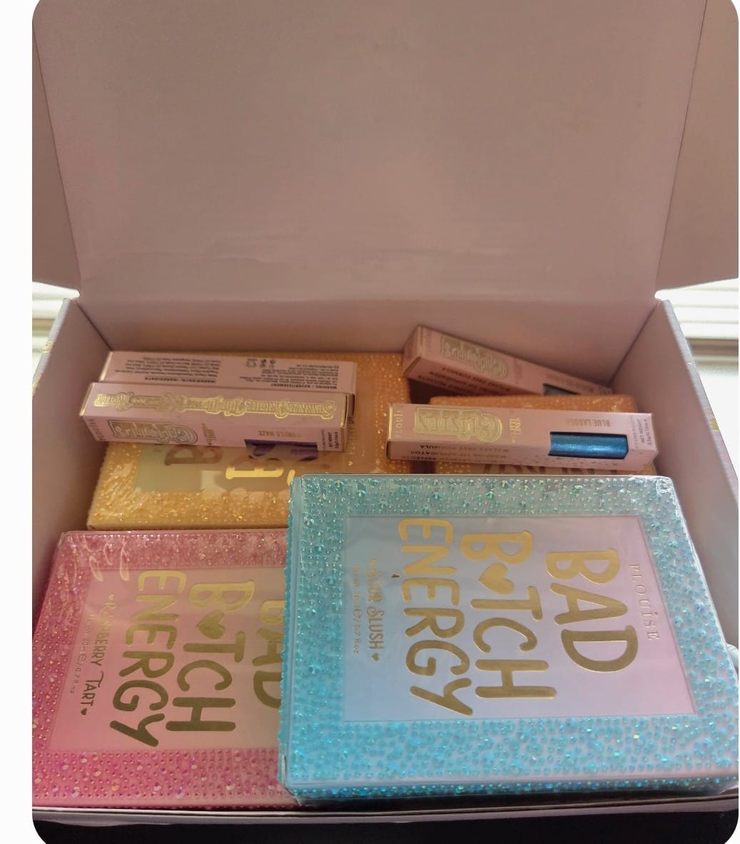 Customer photo review of ‍Crystal Mystery Bad Bitch Lip duo (100% off)