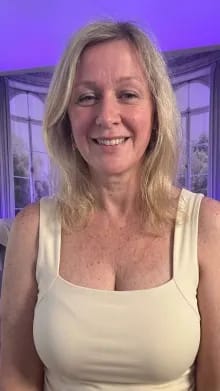 Customer photo review of Débardeur avec soutien-gorge intégré confortable