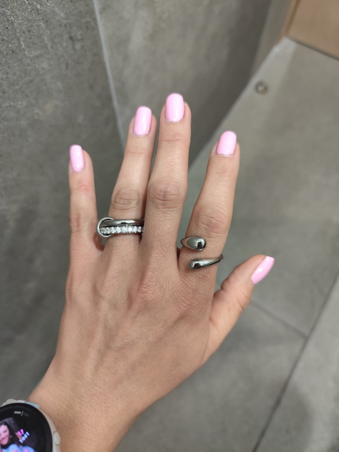 Customer photo review of Anillo Orbit Plata + Zirconia