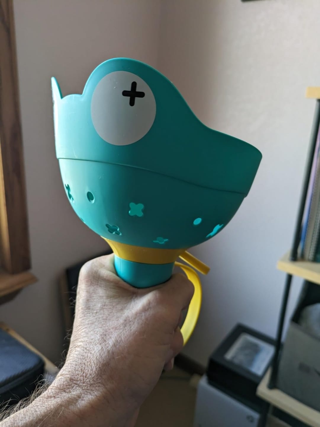 Customer photo review of Frosch Scheibenwerfer Kinderspielzeug | Fliegende Scheiben Outdoor Zugschnur UFO Starter