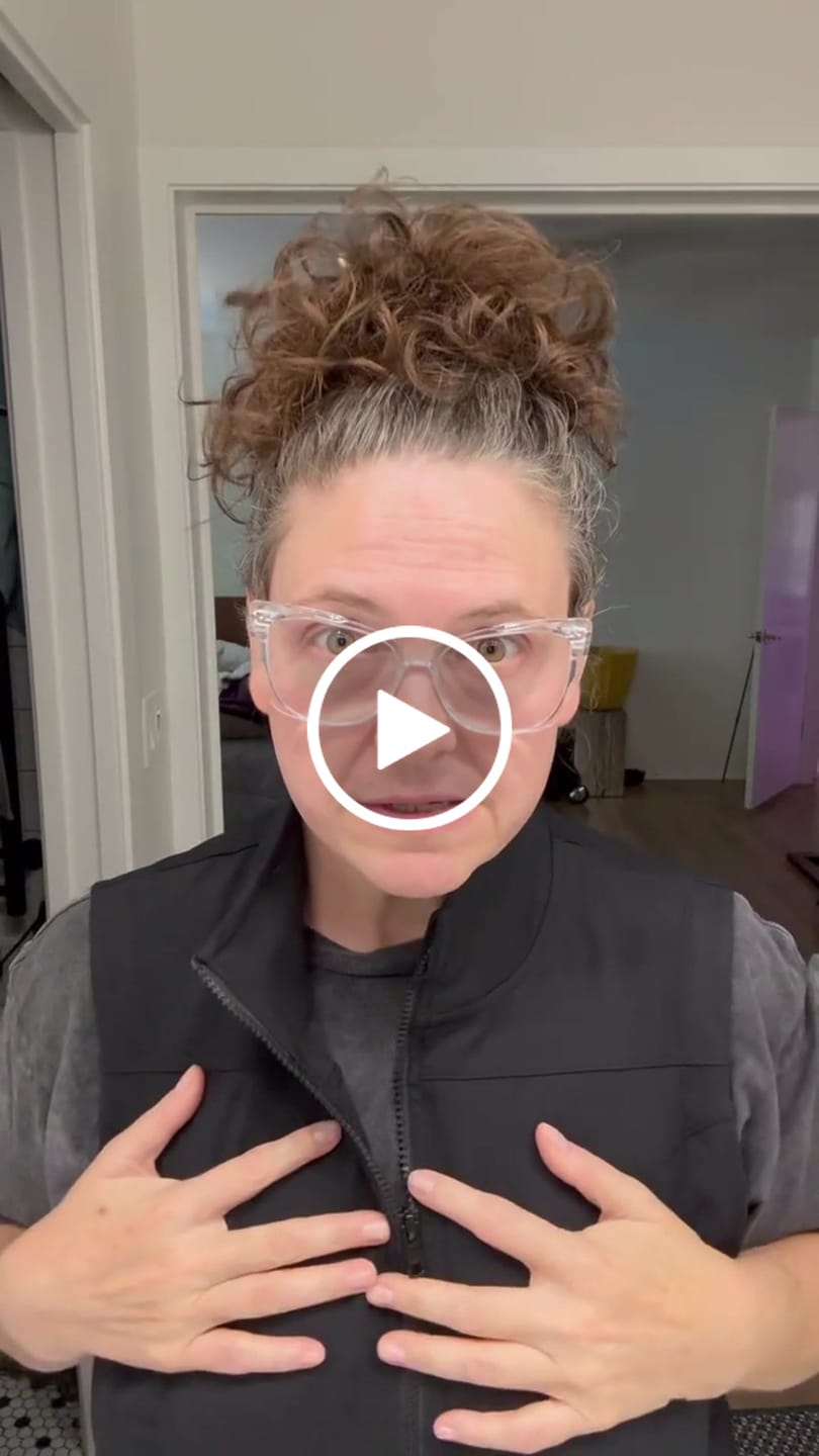 Customer video review of Carefree Long Vest (Reviewers)