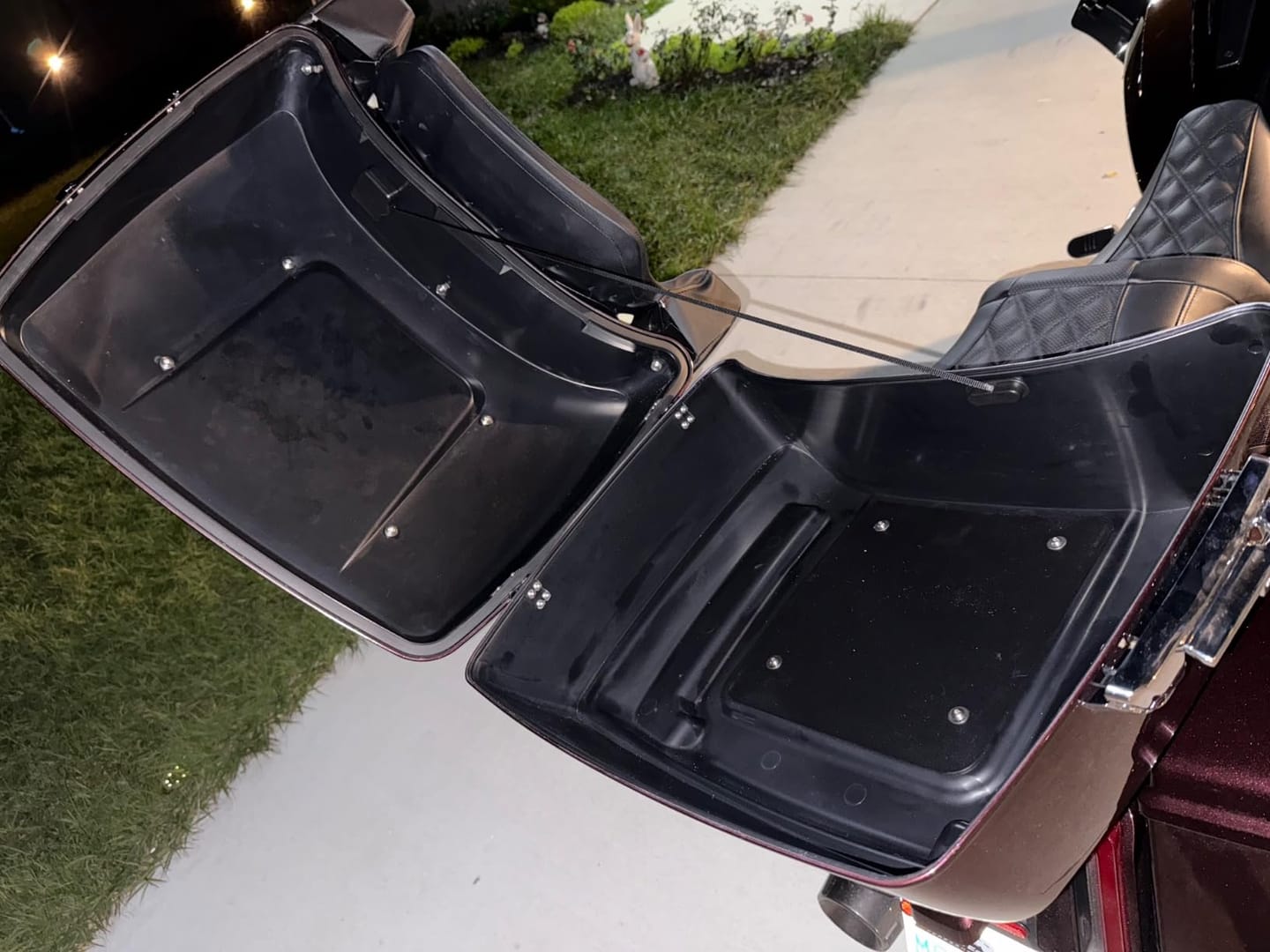 Customer photo review of Color Matched Detachable King Tour Trunk Pack Trunk Luggage | Mats Csrewy