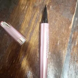 Customer photo review of Lunga Tenuta Matita Sopracciglia Impermeabile Effetto Naturale