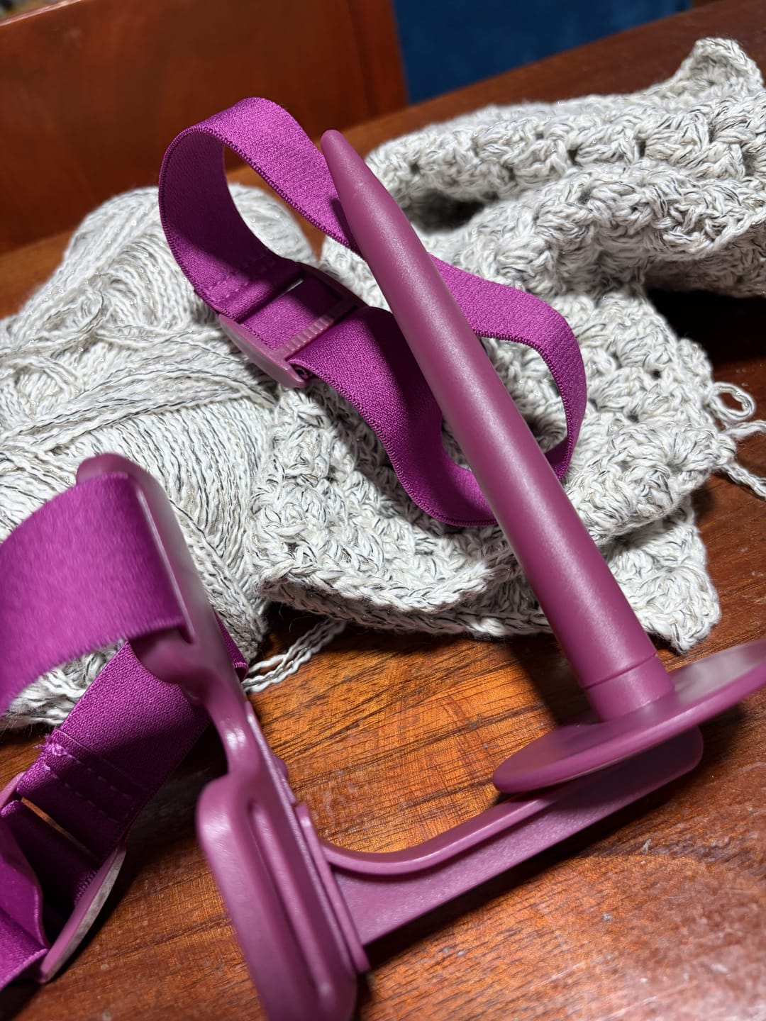 Customer photo review of Arm Holder YarnEase™