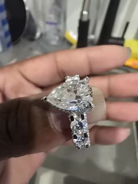 Customer photo review of Luxury Pear Cut Moissanite Diamond Ring Women