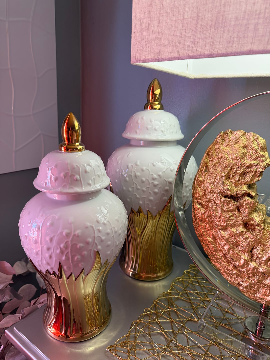 Customer photo review of White and Gold Ginger jar Large (2 size available)