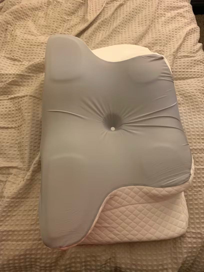 Customer photo review of Zavesleep - Contour Relief Pillow