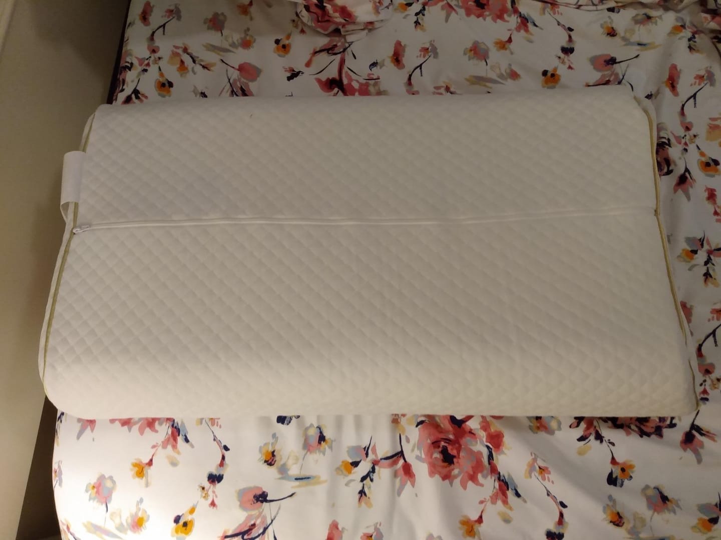 Customer photo review of Ergonomisches Nackenstützkissen ErgoFlex – Höhenverstellbar