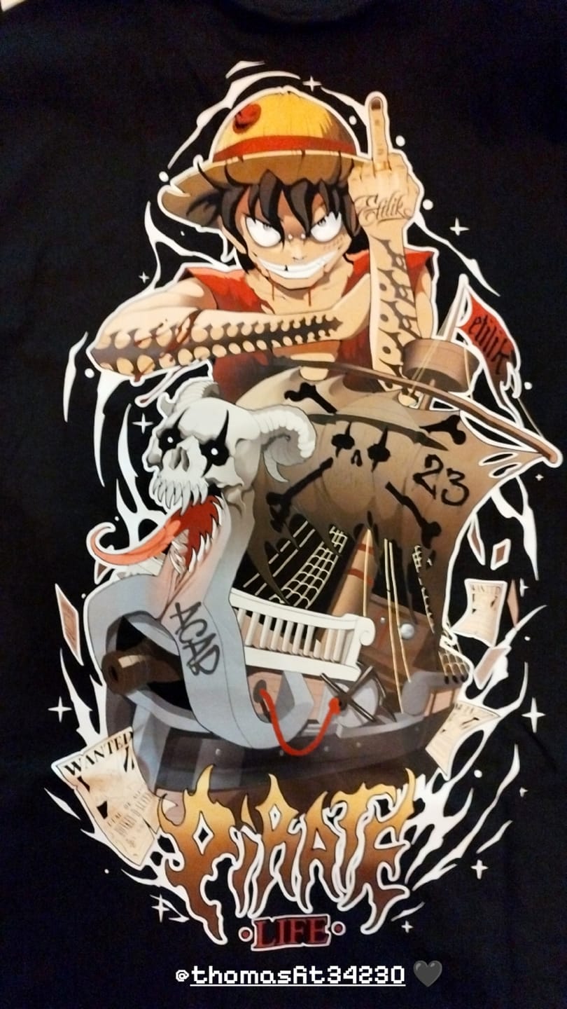 Customer photo review of Pirate Life - T-shirt