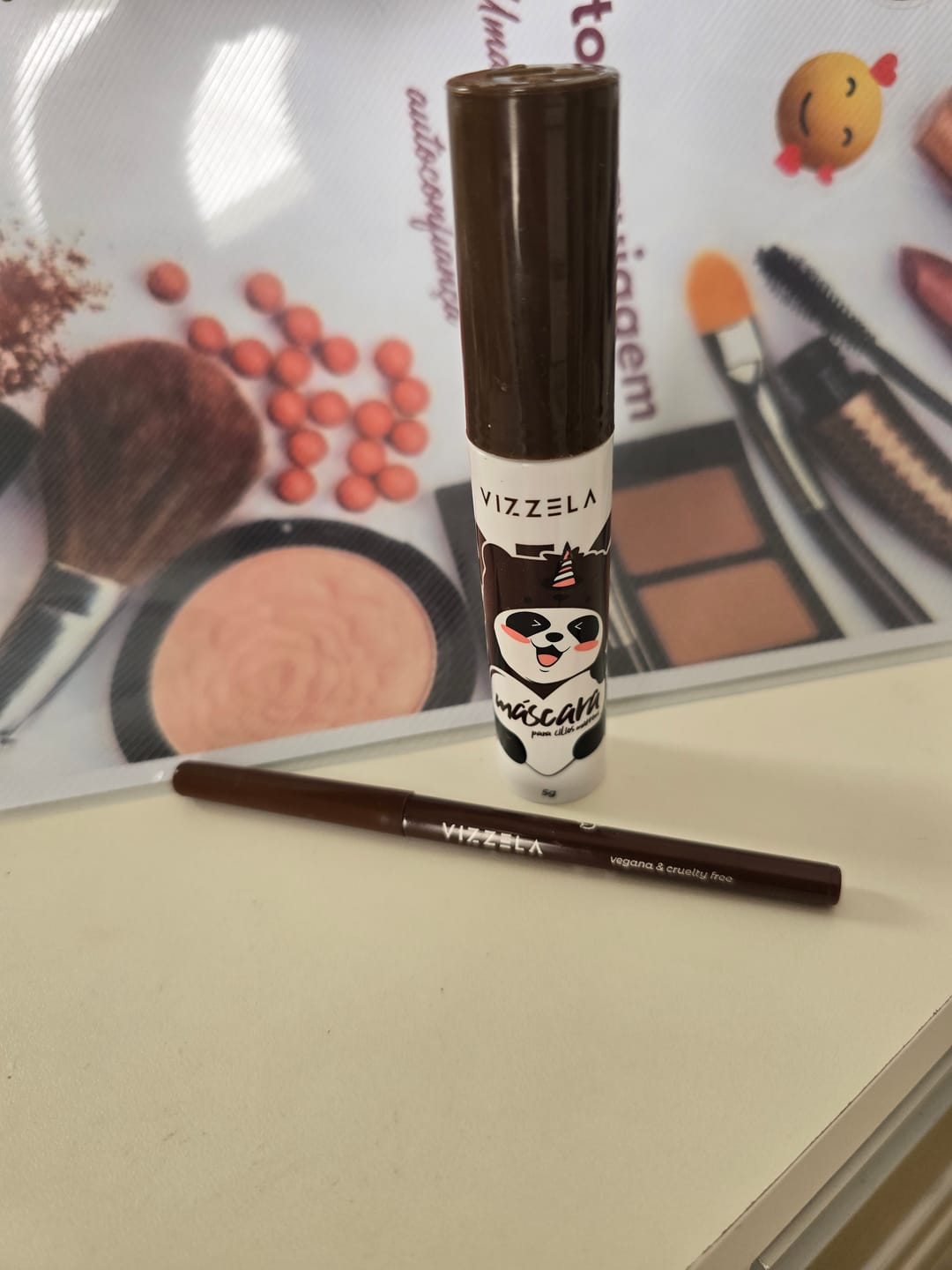 Customer photo review of Lapiseira Para Olhos Marrom – Cat Lovers – Vizzela