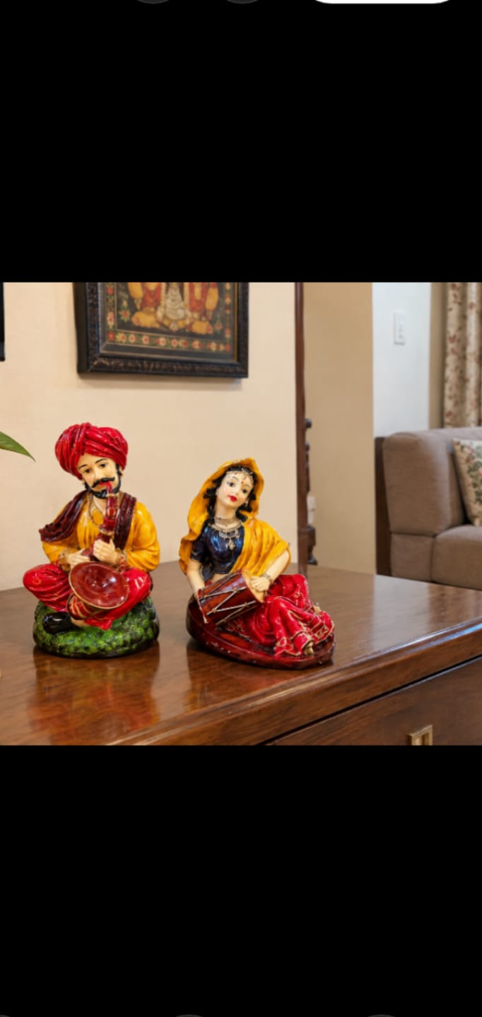 Customer photo review of Rajasthani Couple Decorative Statue Set – Traditional Ethnic Home Décor