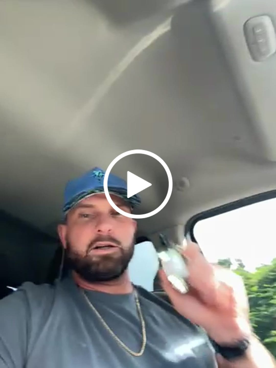 Customer video review of Smoke Vanilla