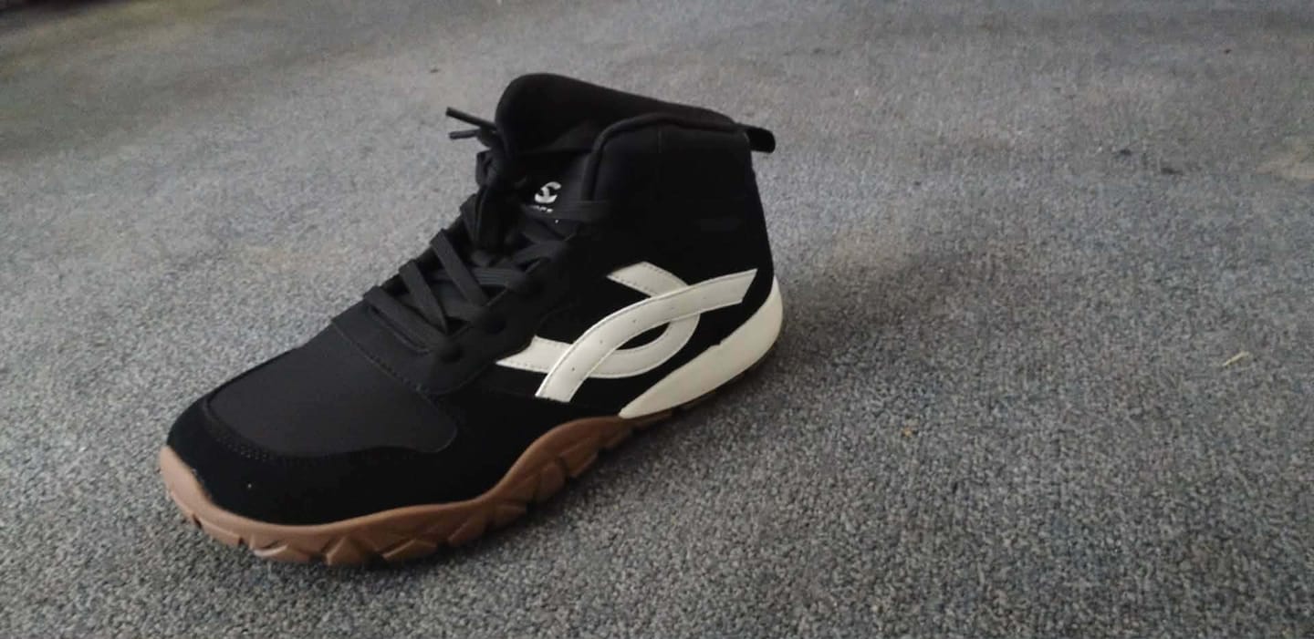 Customer photo review of Hareball 2.0 - Wide Toe Sneakers