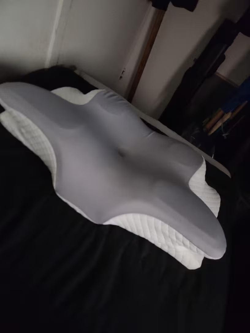 Customer photo review of Zavesleep - Contour Relief Pillow