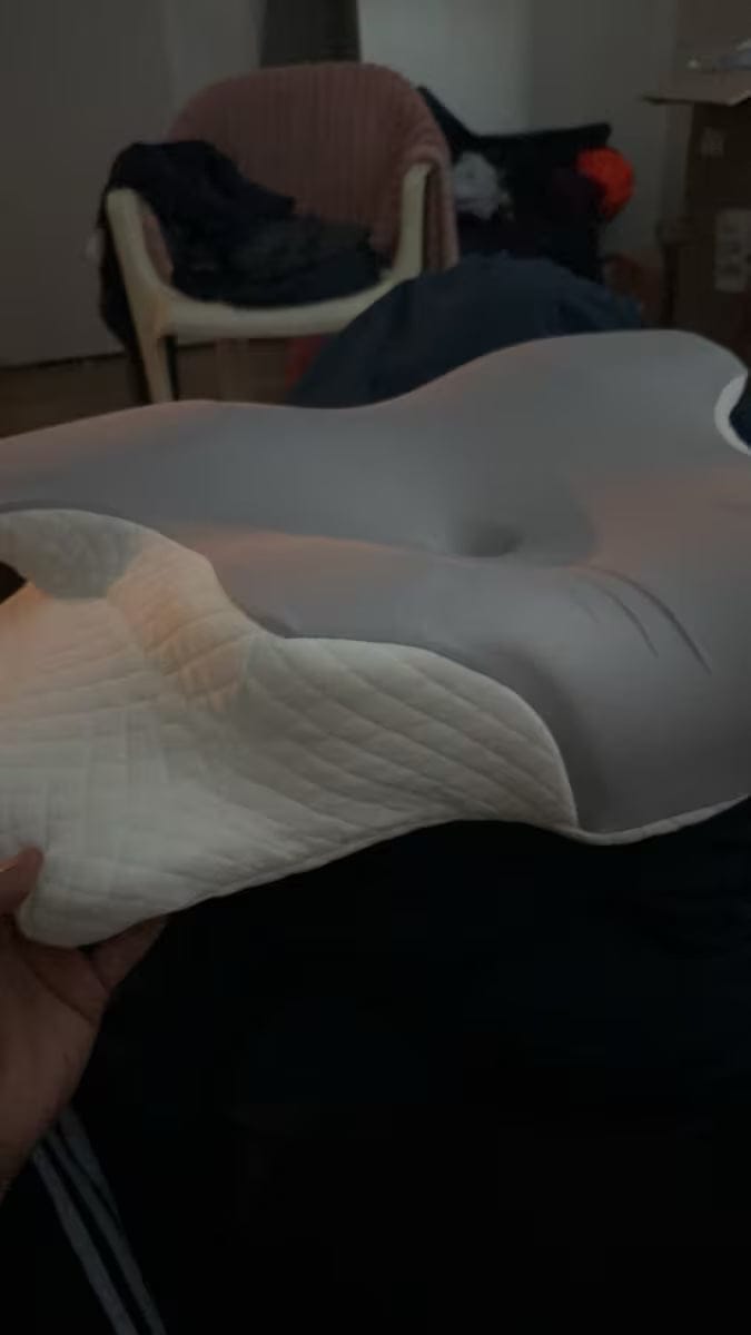 Customer photo review of Zavesleep - Contour Relief Pillow
