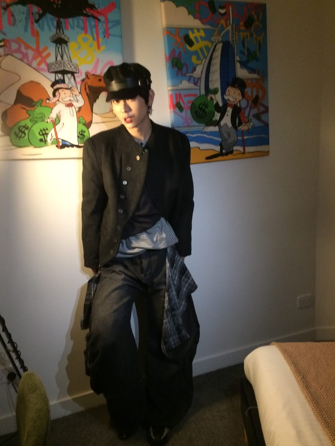 Customer photo review of Aelfric Eden Detachable Plaid Layer Baggy Jeans