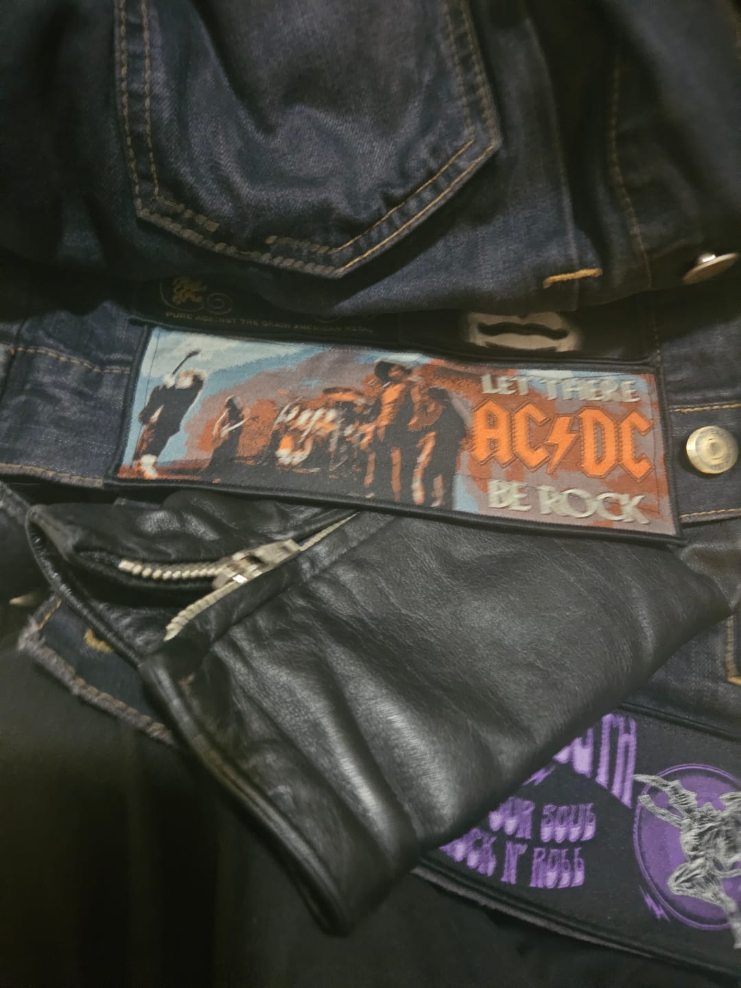 Customer photo review of AC/DC - Let There Be Rock - Strip Patch