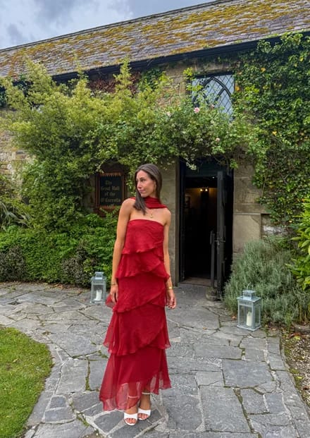 Customer photo review of Elena - Elegante Vestido Largo con Volantes en Cascada