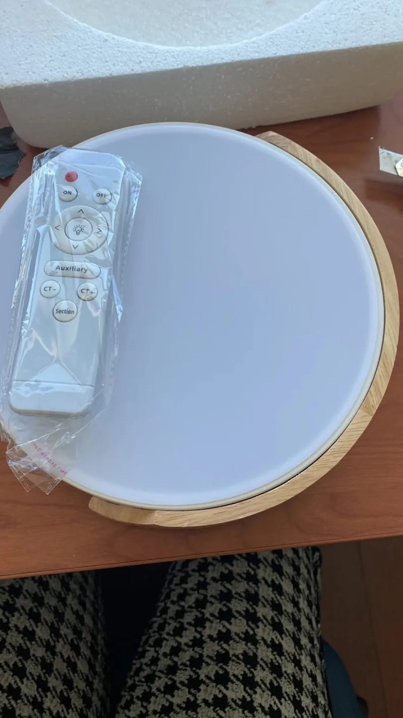 Customer photo review of Square Wood Ceiling Light for Bedroom, Frosted Shade, 30 cm