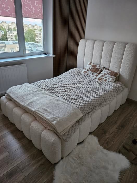 Customer photo review of Lova Perry 120x200