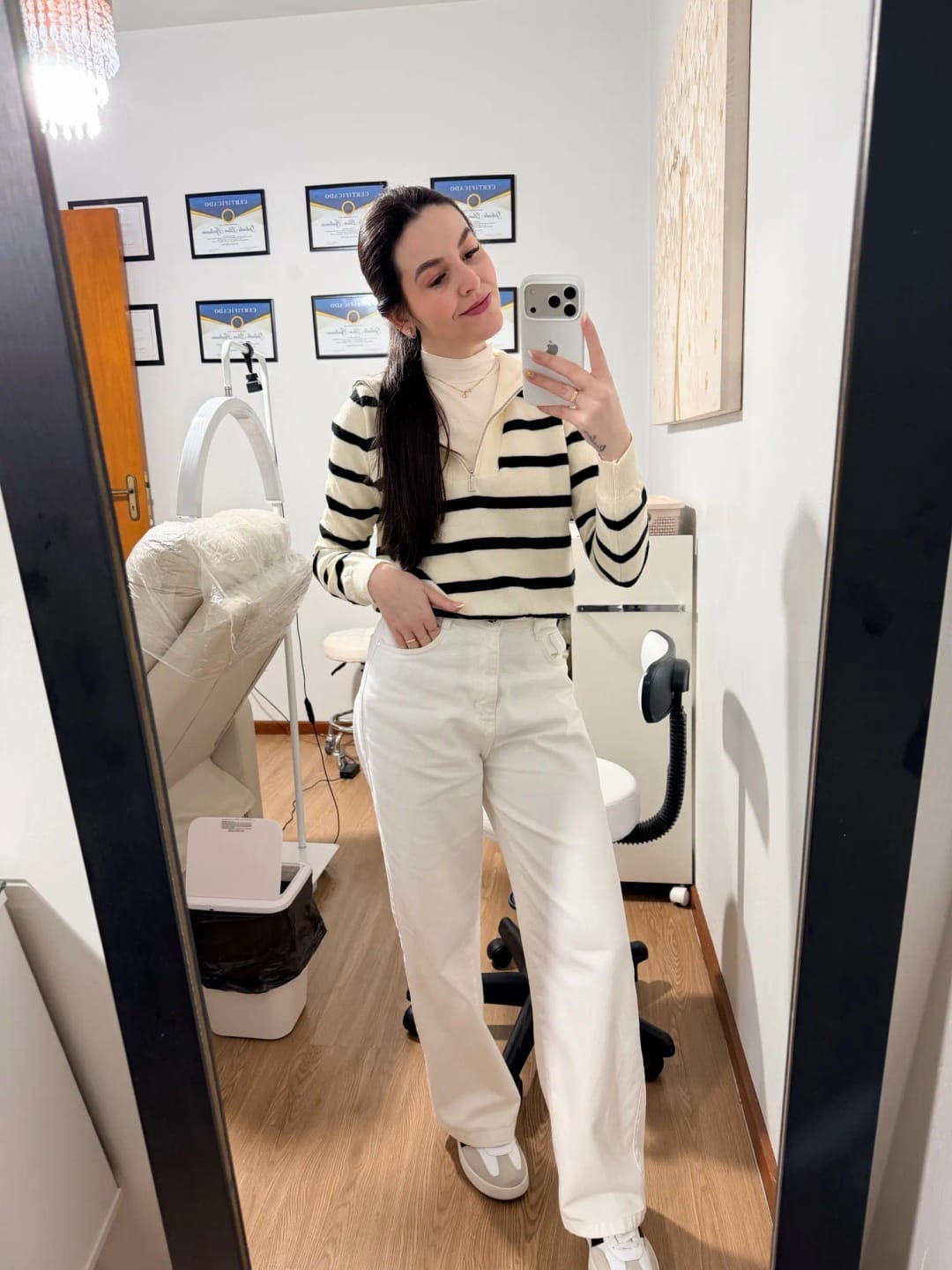 Customer photo review of Carmen - Chaqueta de Punto Suave con Diseño de Rayas Horizontales