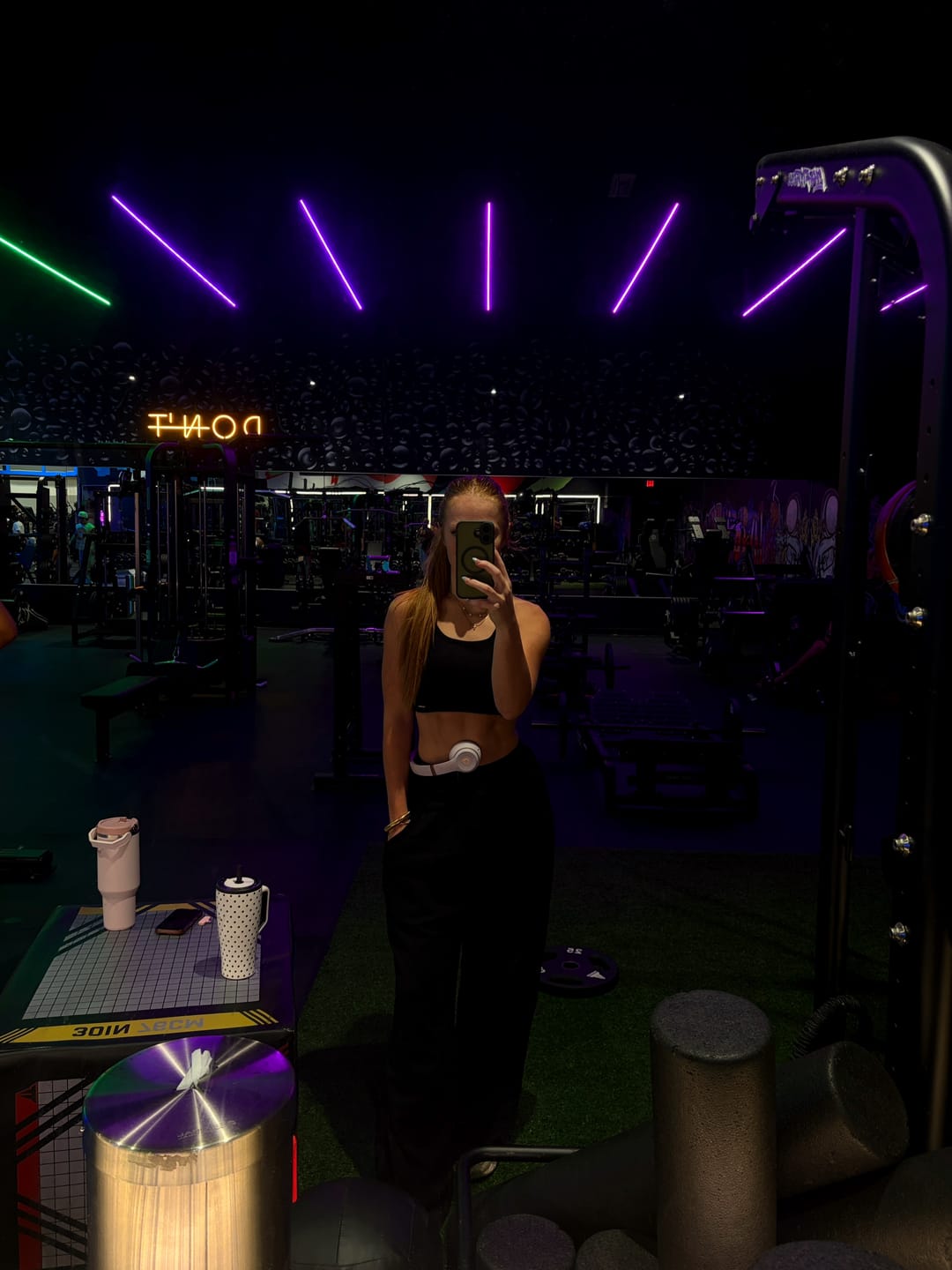 Customer photo review of W3147 - Pulse Seamless Racerback Crop Tank
