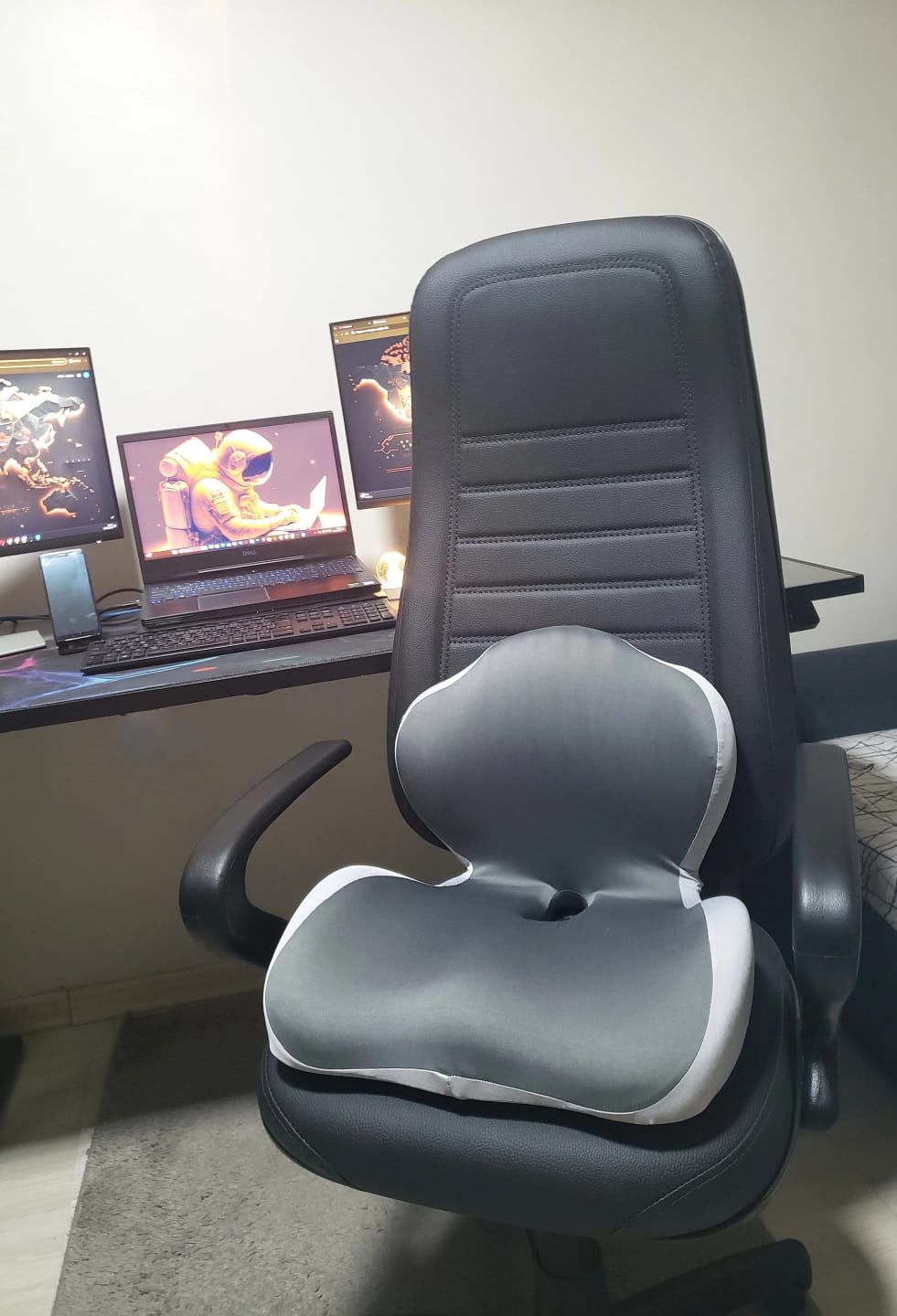 Customer photo review of Ergonomic Lumbar & Coccyx Support Seat Cushion – Memory Foam