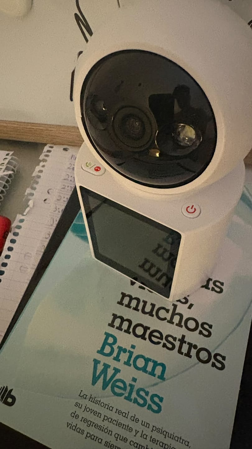 Customer photo review of Cámara WiFi SeenCam™ 1080P Full HD - Interior/Exterior