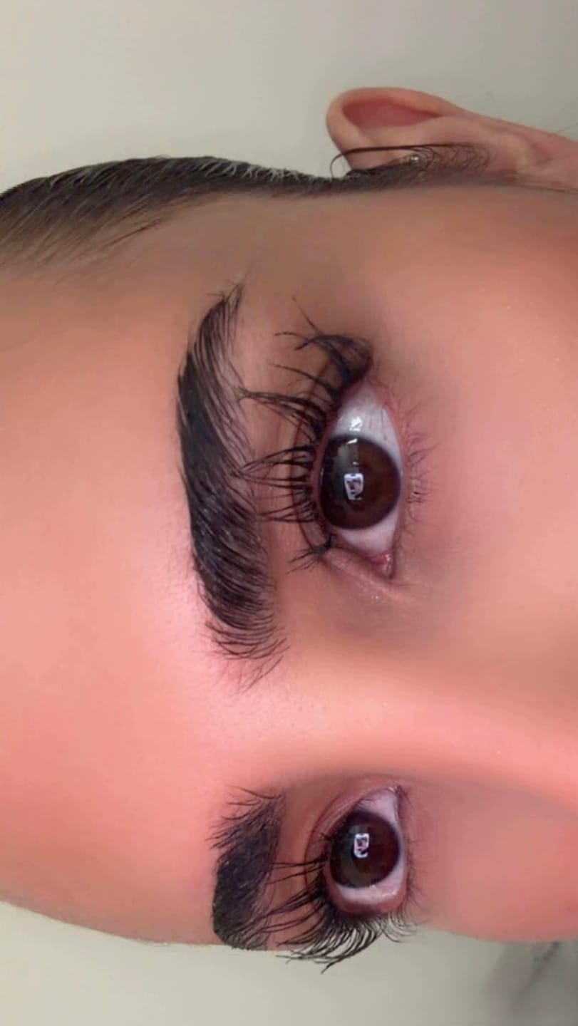 Customer photo review of SINS 'N LASHES BUNDLE