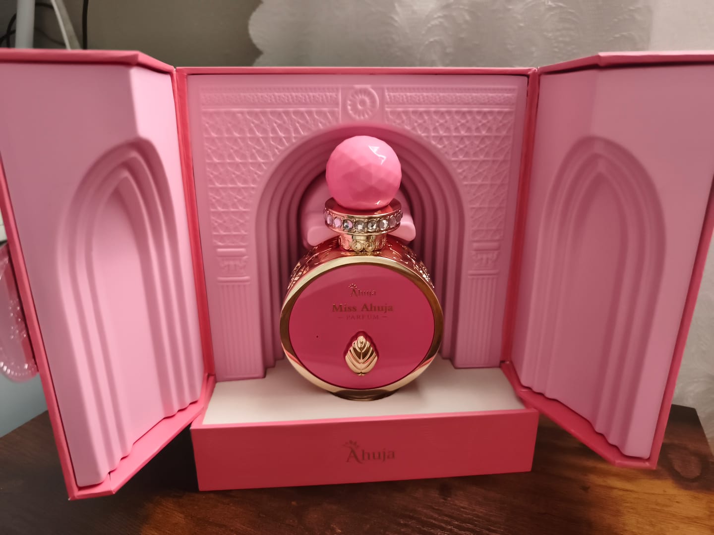 Customer photo review of Perfume Ahuja Miss Ahuja de 100 ml EDP