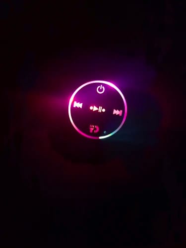 Customer photo review of Universal Solar Heart-Shaped RGB LED Car Atmosphere Light - Dynamic Gradient Interior Ambient Decoration Lamp & Vehicle Accessory