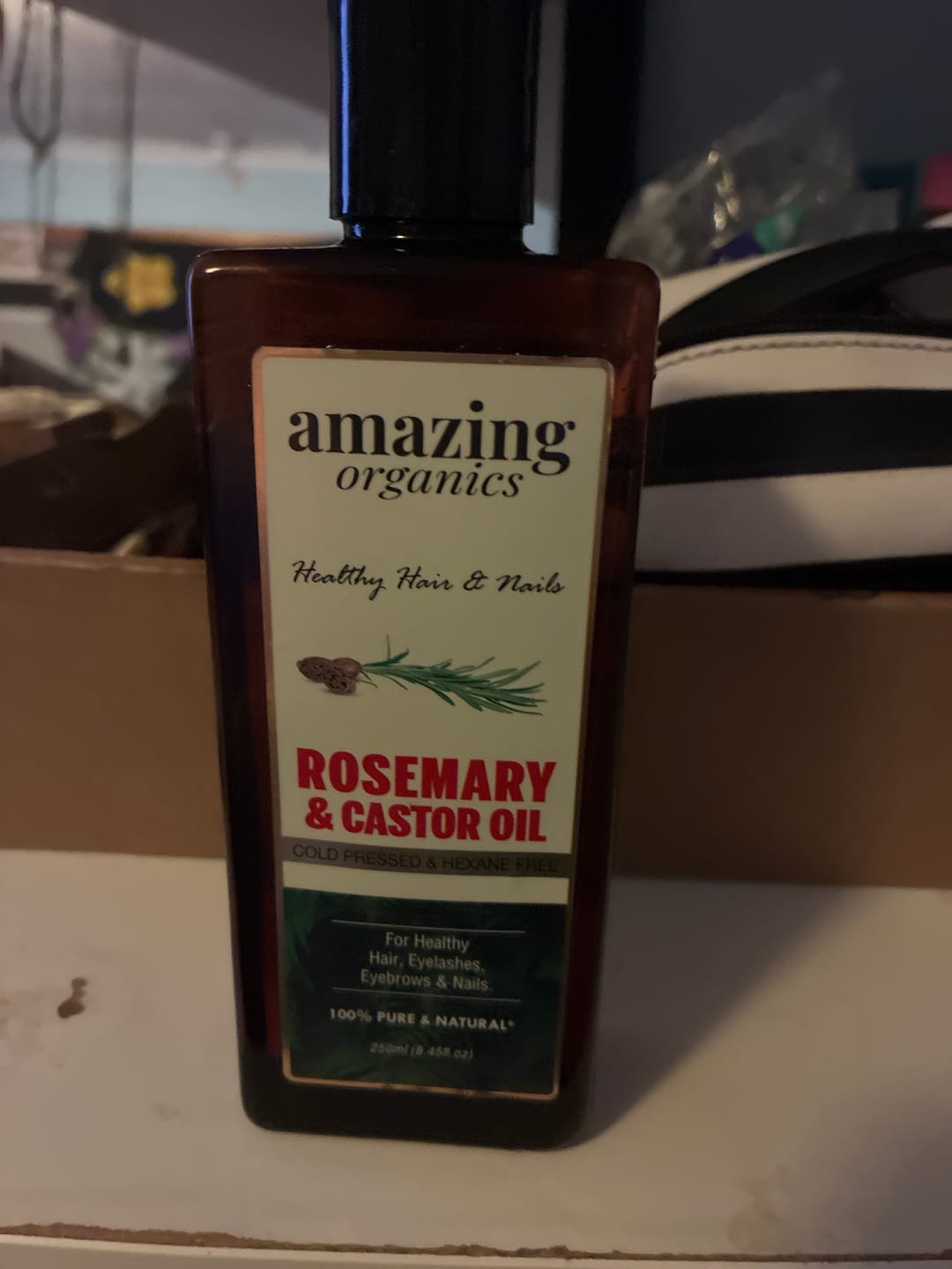 Customer photo review of Rosemary & Castor Hair Oil