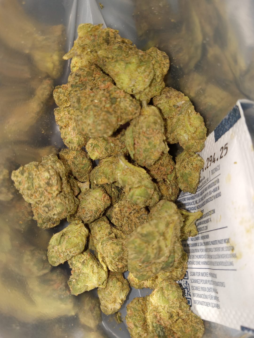 Customer photo review of Alaskan Thunderfuck - Exotic Smalls