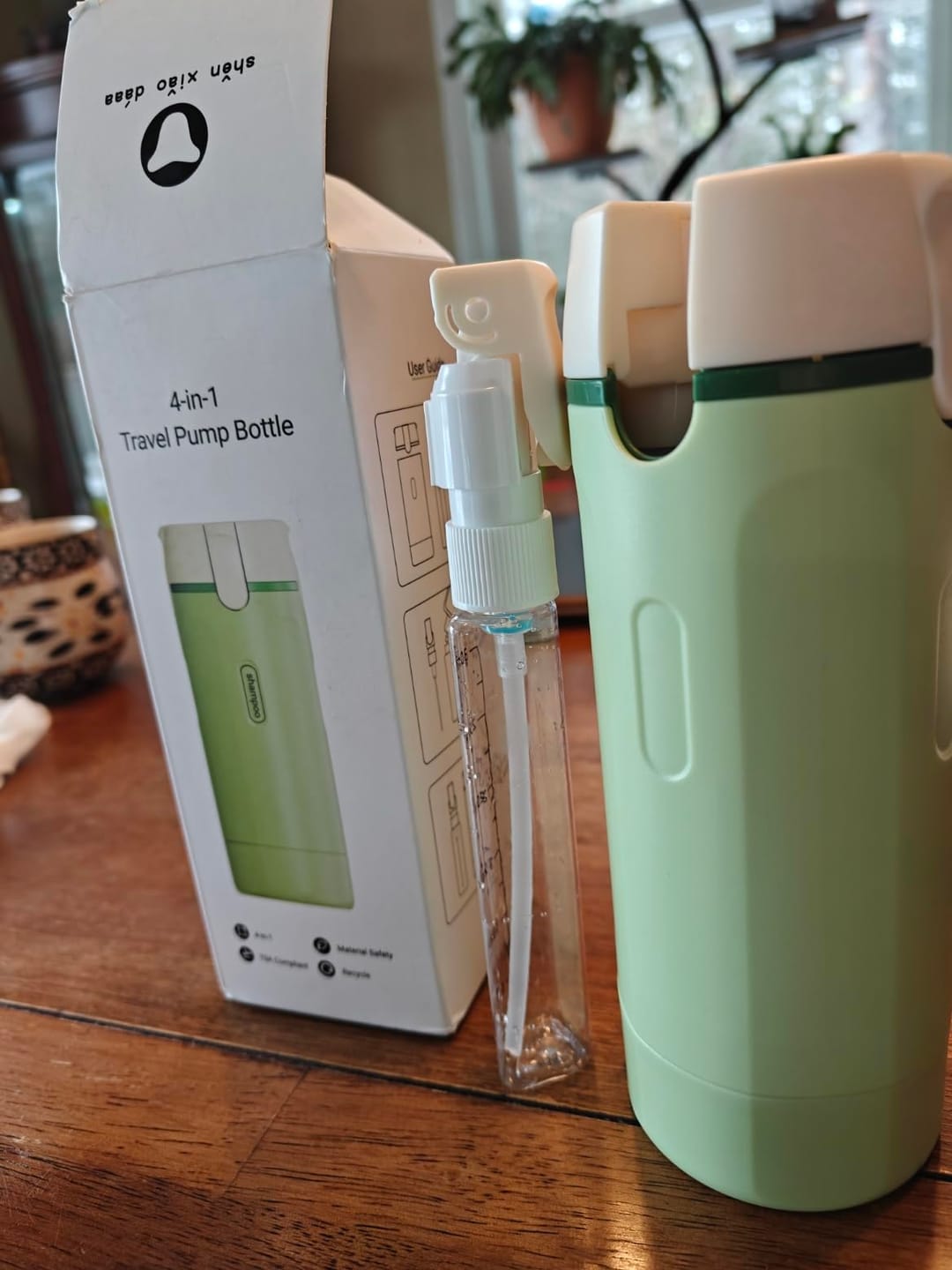 Customer photo review of VIRELO™ 4-in-1 Travel Bottle