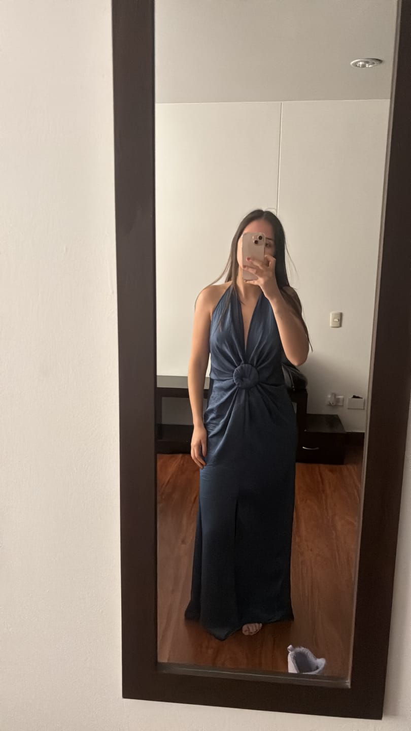 Customer photo review of Vestido Teresa Azul