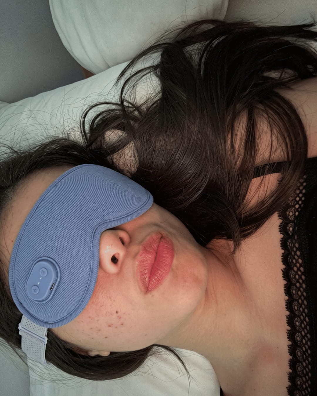 Customer photo review of Duskease™ · Heat & Massage for Deeper Sleep