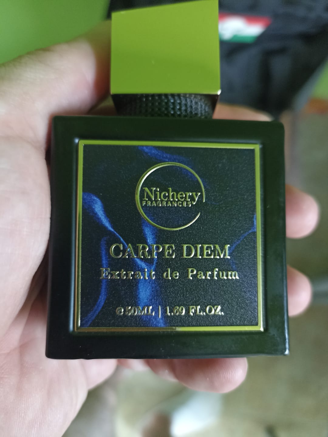 Customer photo review of Nichery Carpe Diem Extrait de Parfum - Férfi 50ml