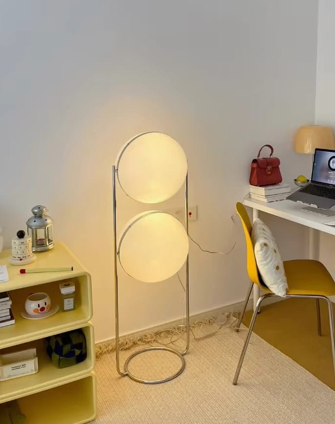 Customer photo review of Tiered Floor Lamp for Reading Nook, Steel, 45 to 120 cm