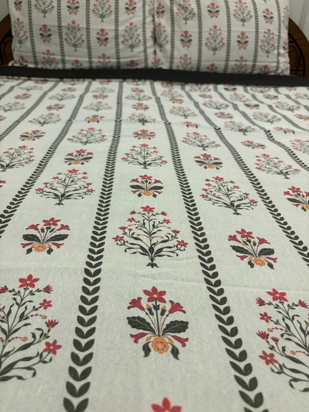 Customer photo review of Lora Nefes Alan Pamuklu Çift Kişilik Nevresim Takımı