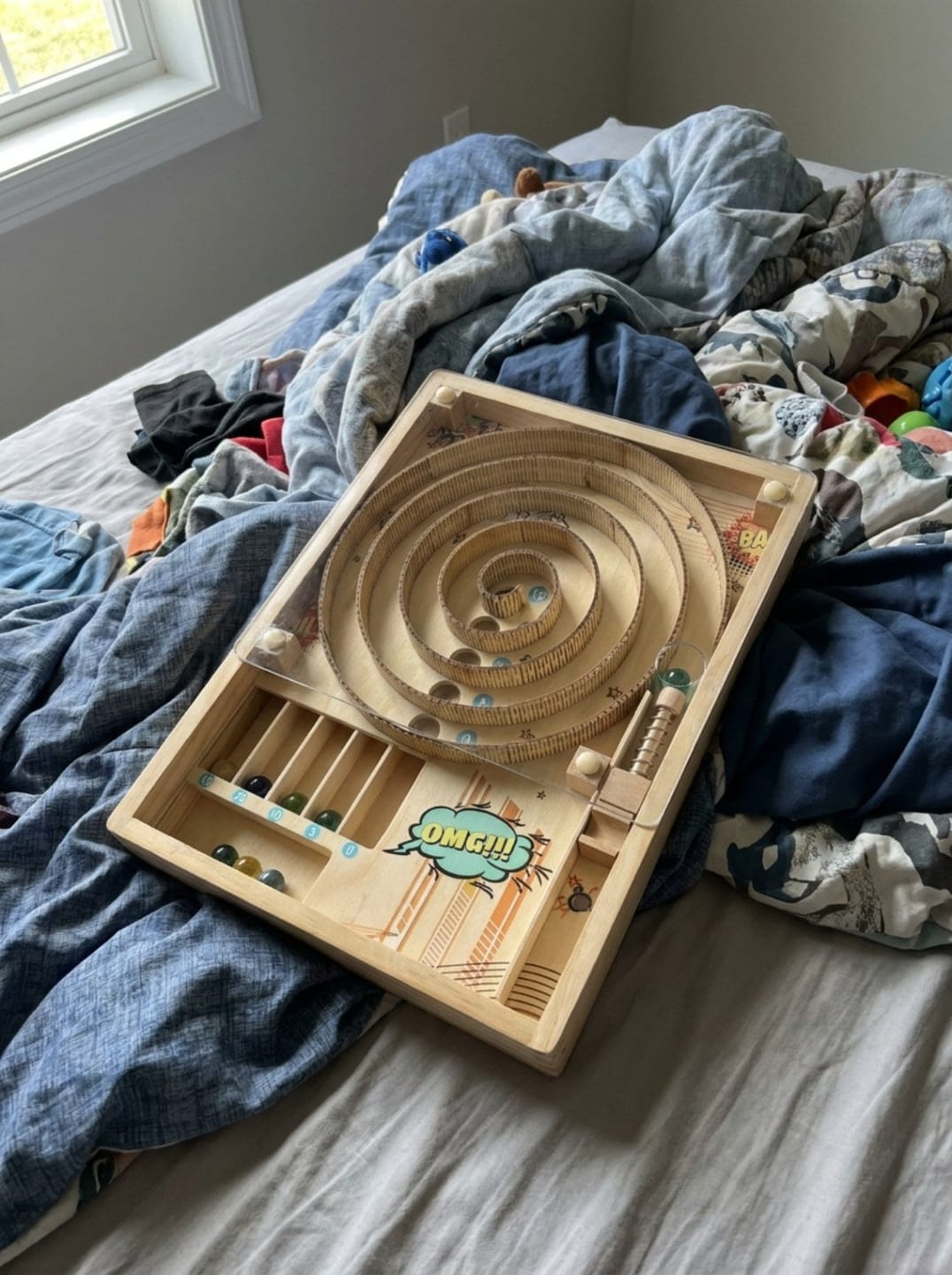 Customer photo review of Holz Flipper Spielzeug Kinder | Montessori Murmelspiel Motorik Arcade ab 3 Jahren