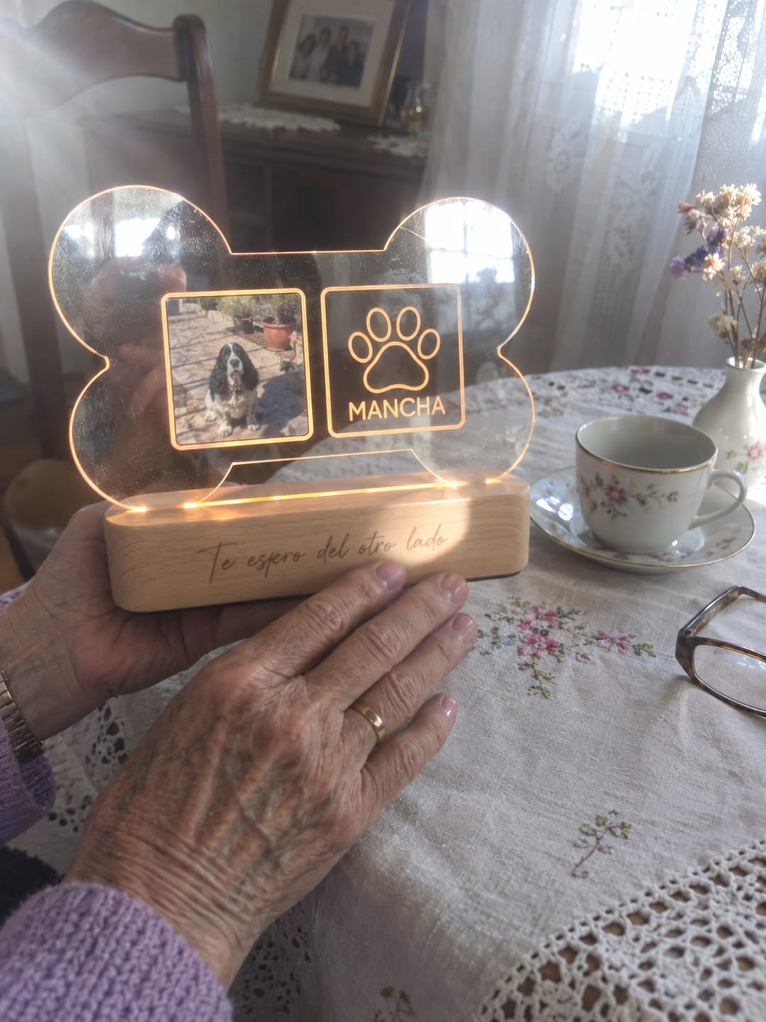 Customer photo review of Lámpara Memorial de Tu Perro