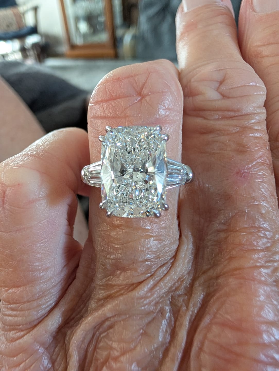 Customer photo review of Alana