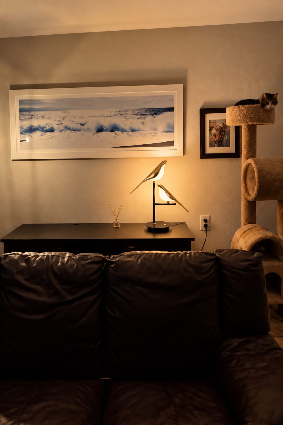 Customer photo review of Mrbird Table Lamp