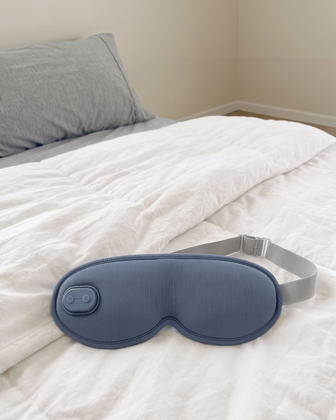 Customer photo review of Duskease™ · Heat & Massage for Deeper Sleep
