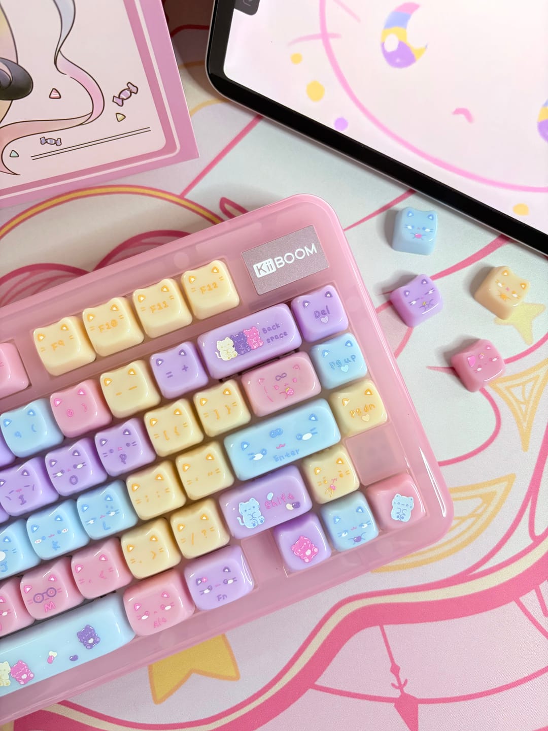 Customer photo review of KiiBOOM Meow Pudding PC Keycap Set