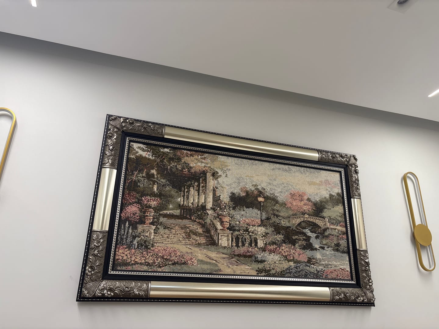 Customer photo review of تابلوه جوبلان فاخر - كبير - فضي
